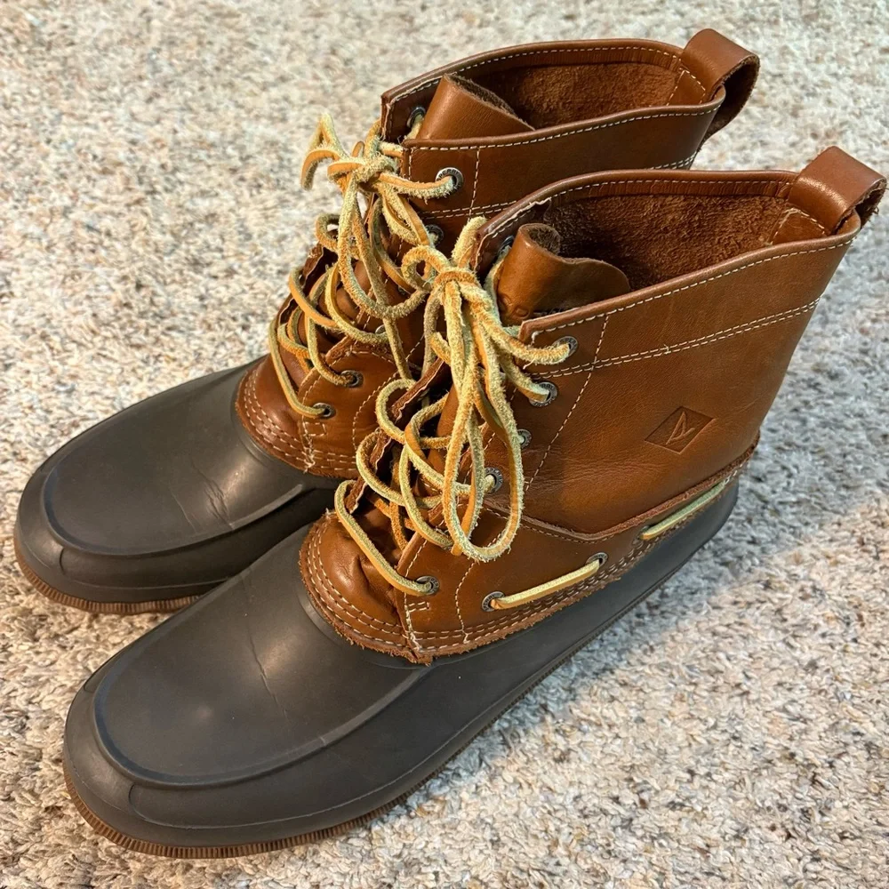 Sperry Men's Brown Leather and Gray Rubber Boots